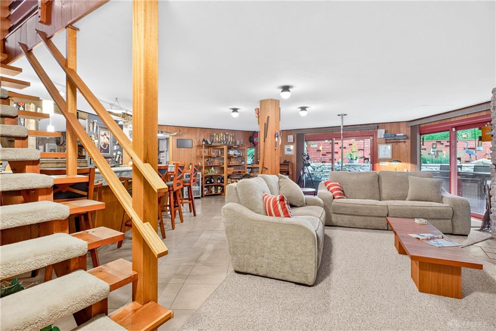 1350 Childrens Home Property Photo 18