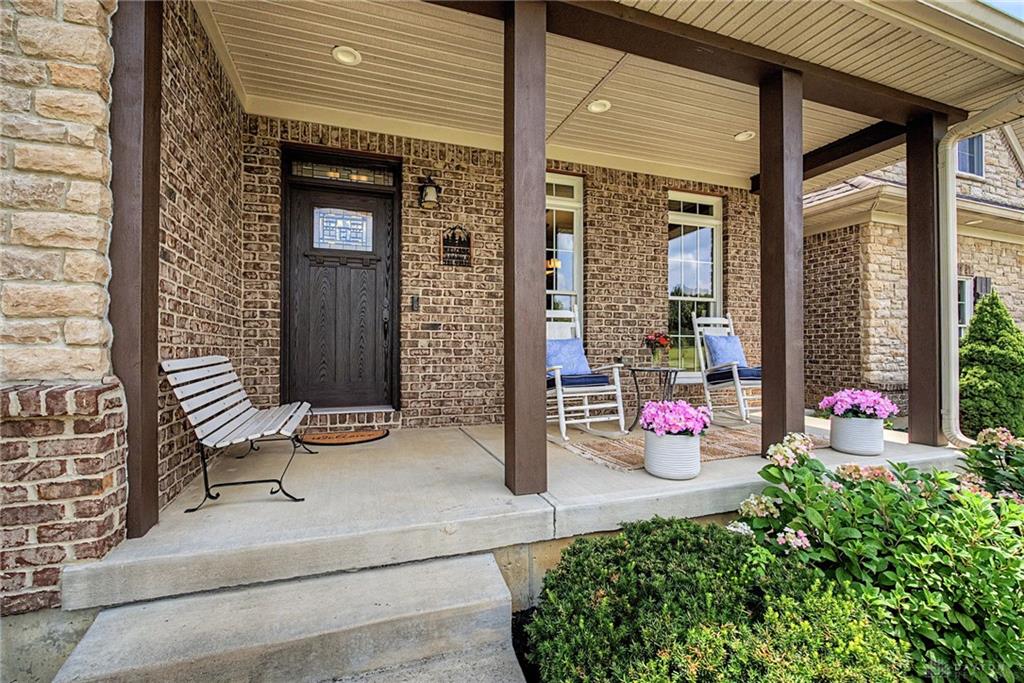 196 Blue Jay Property Photo 3