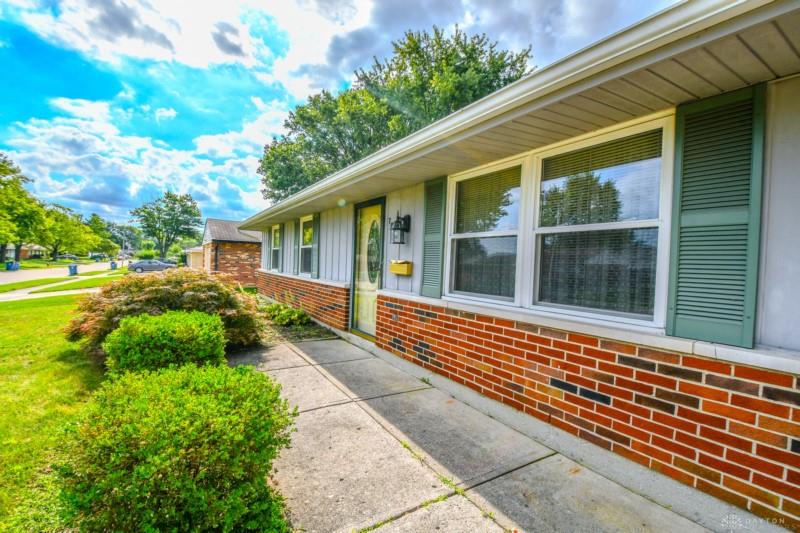 7882 Sebring Property Photo 3