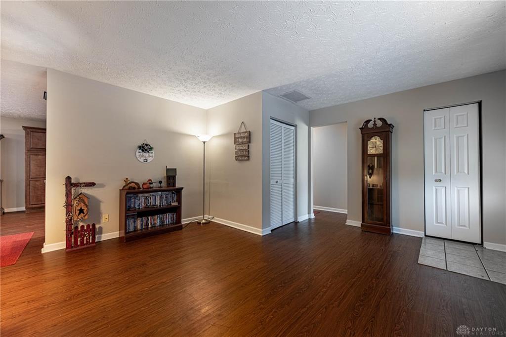 18 Kimberly Property Photo 2