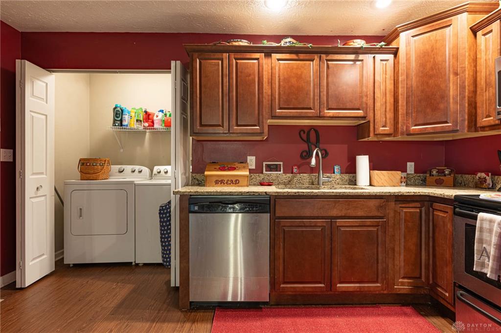 18 Kimberly Property Photo 8