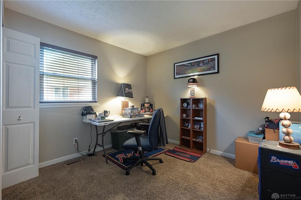 18 Kimberly Property Photo 14