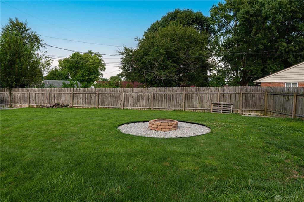 18 Kimberly Property Photo 21
