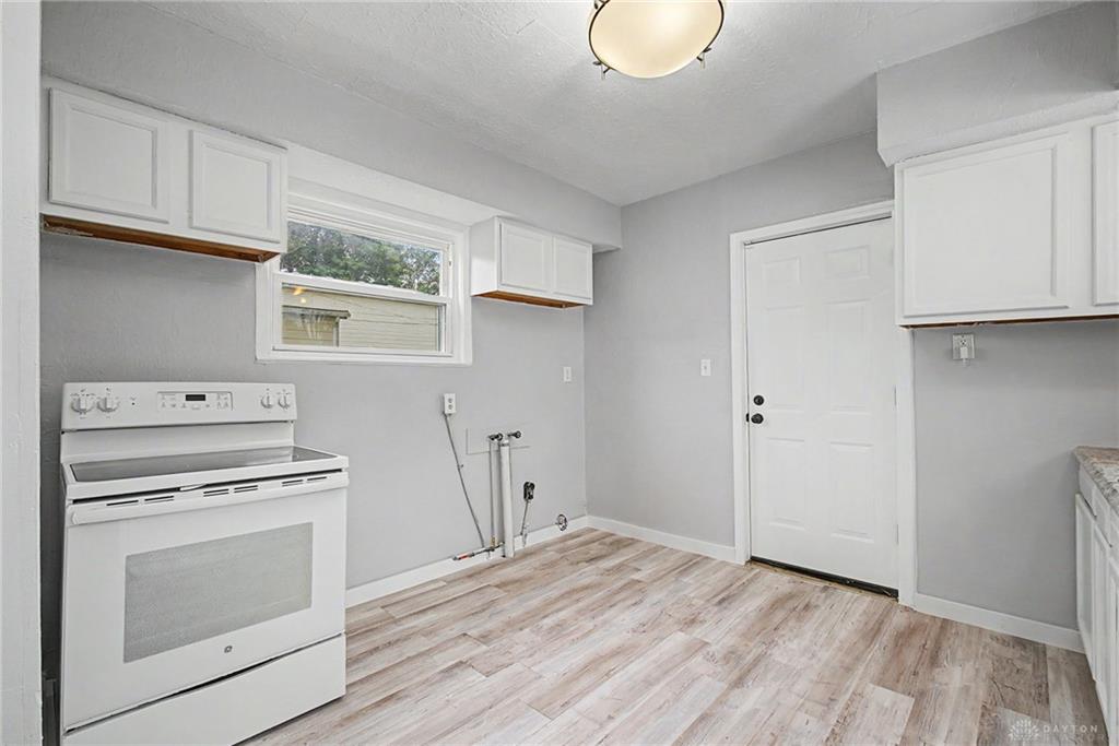 722 W Franklin Property Photo 15