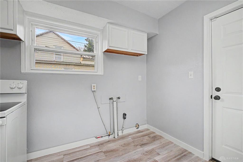 722 W Franklin Property Photo 17