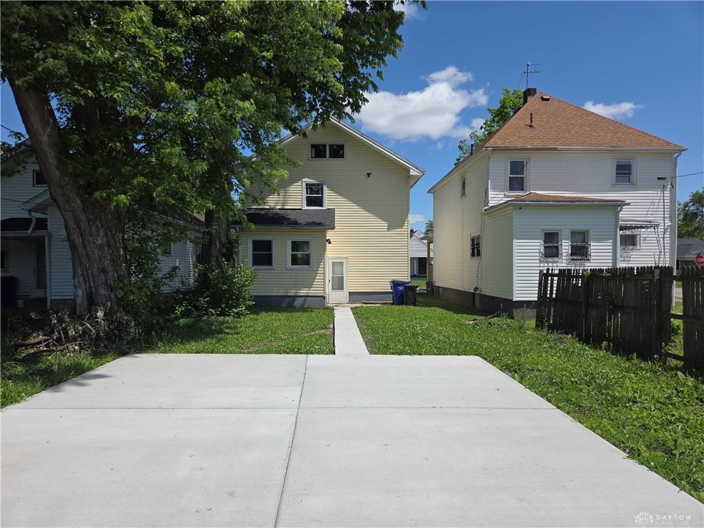 305 Westwood Property Photo 2