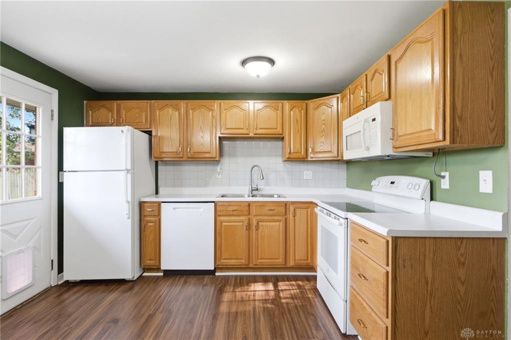 6924 Shellcross Property Photo 8