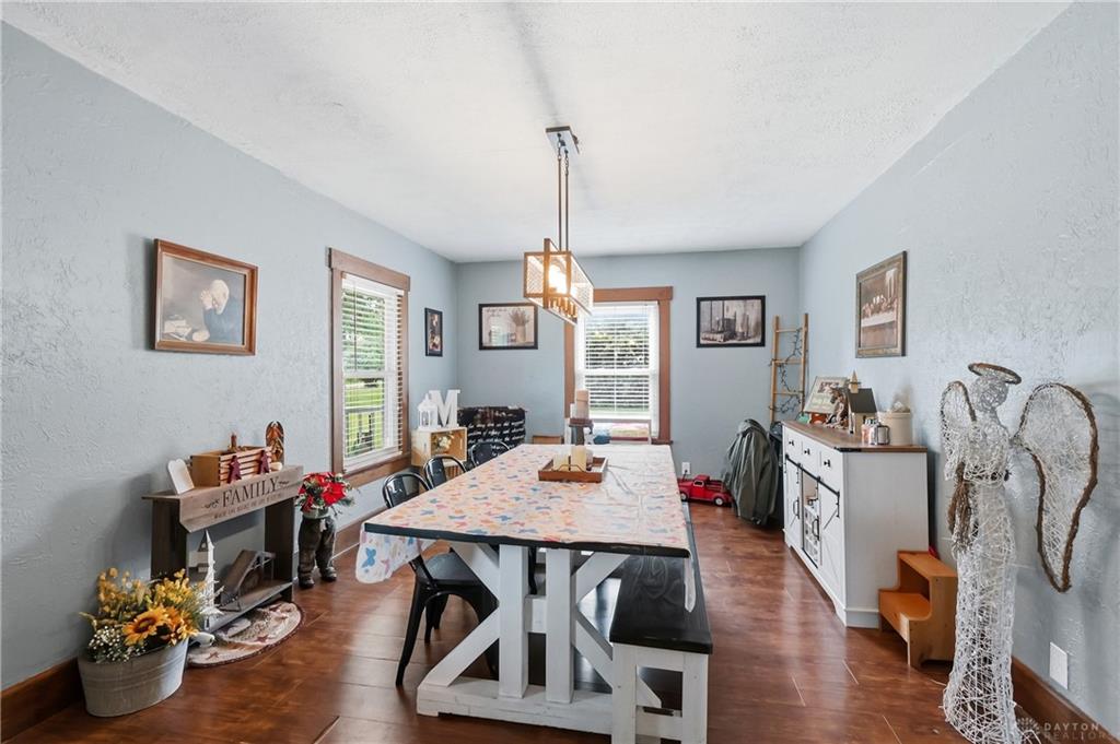 6487 Union Property Photo 6