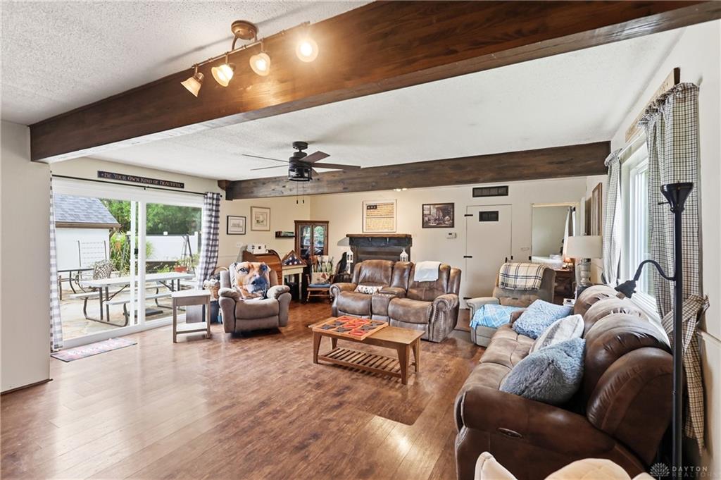6487 Union Property Photo 15