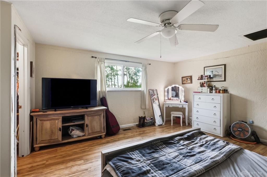 6487 Union Property Photo 34