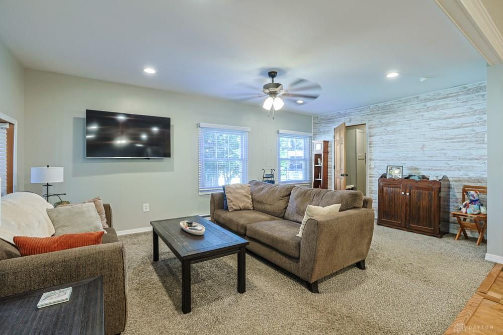 3 West Property Photo 6