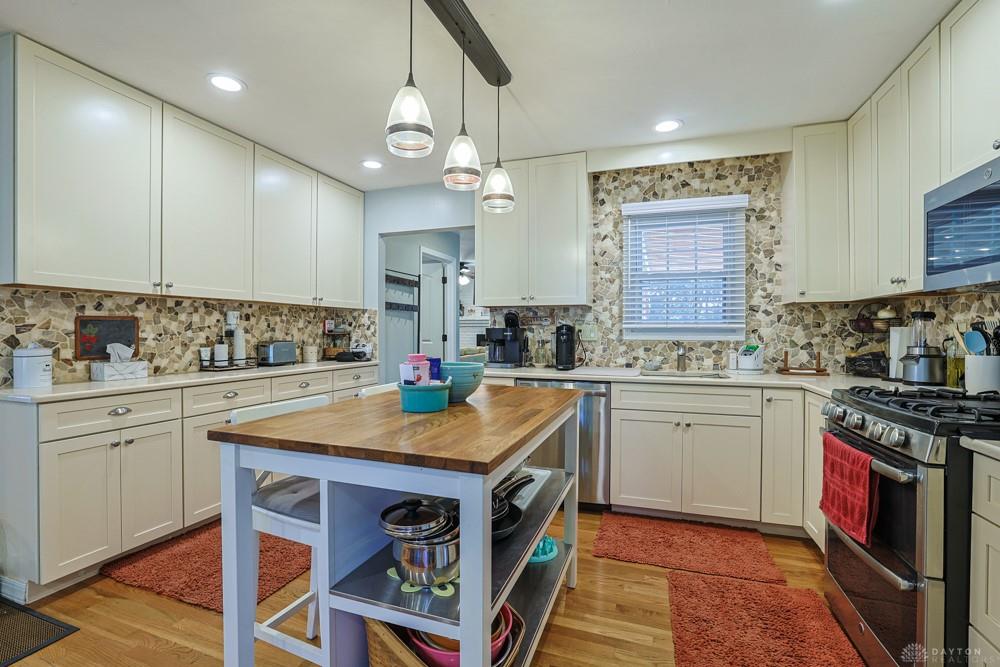 3 West Property Photo 14