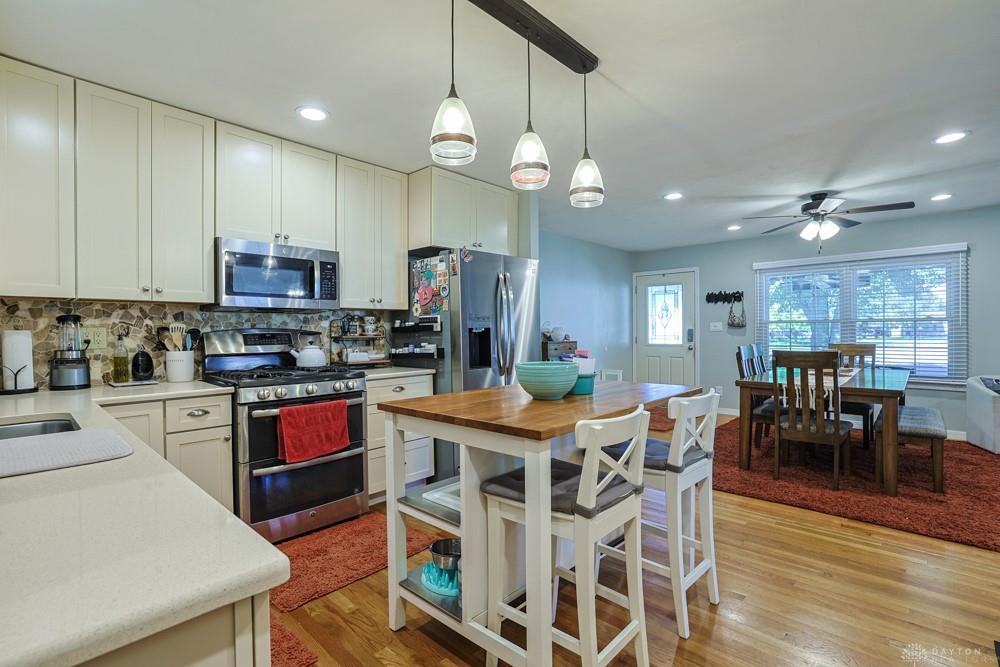 3 West Property Photo 16