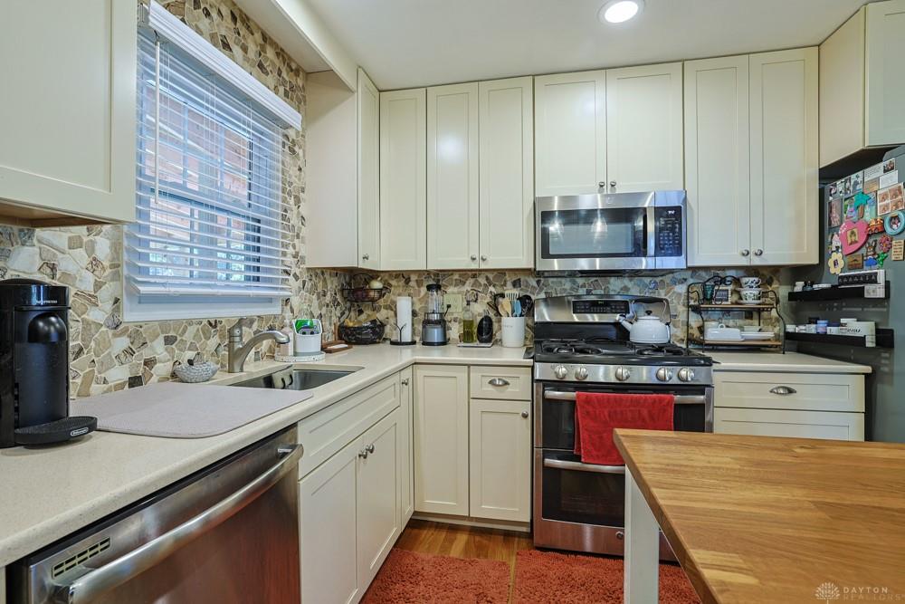 3 West Property Photo 17
