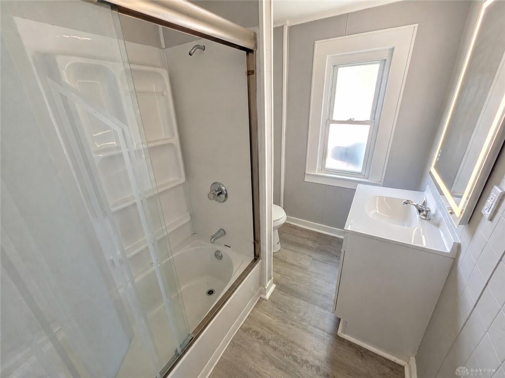 23 N Douglas Property Photo 8