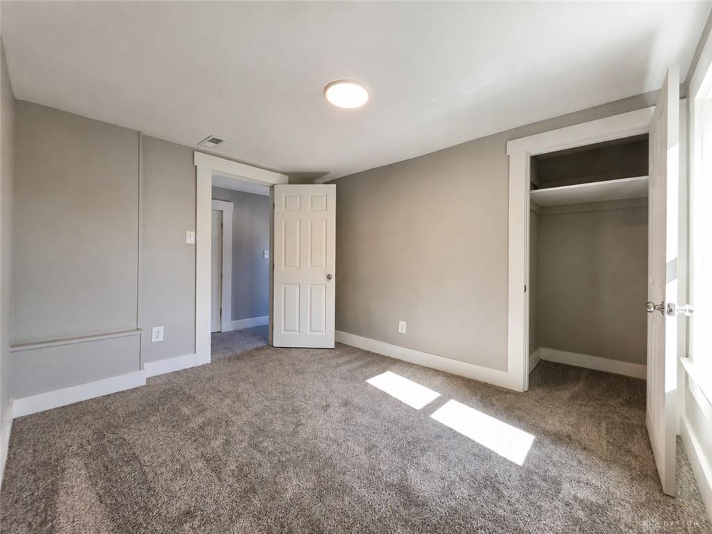 23 N Douglas Property Photo 20