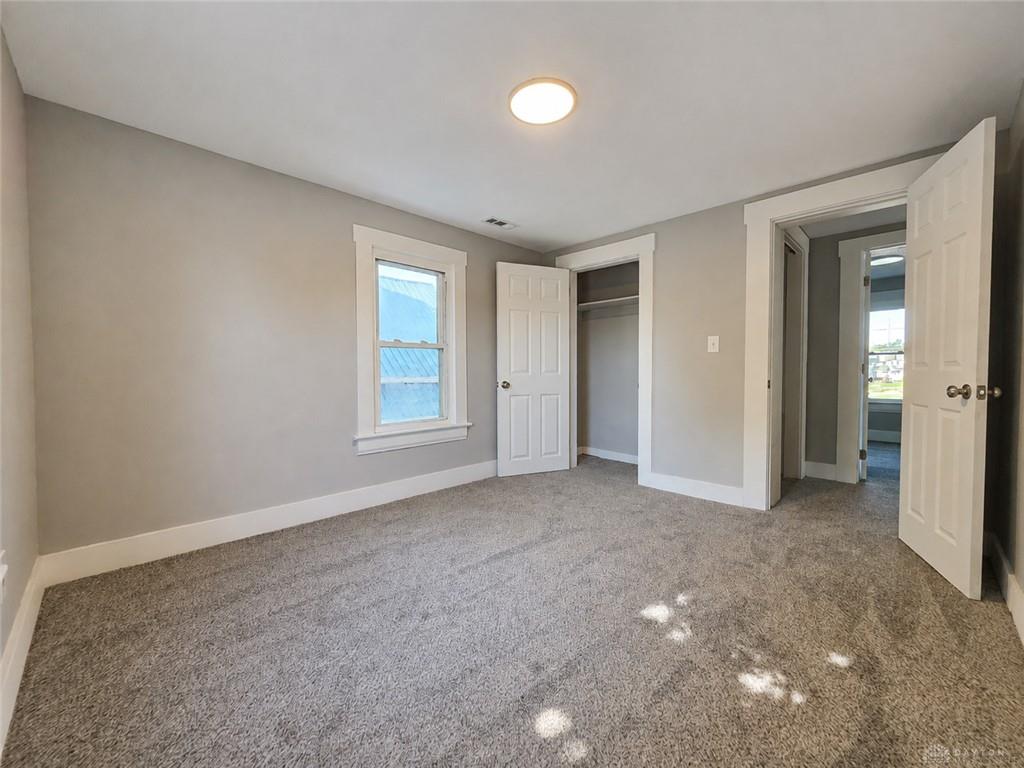 23 N Douglas Property Photo 22