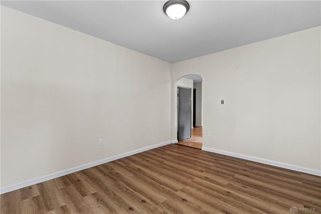 303 E Whipp Property Photo 18
