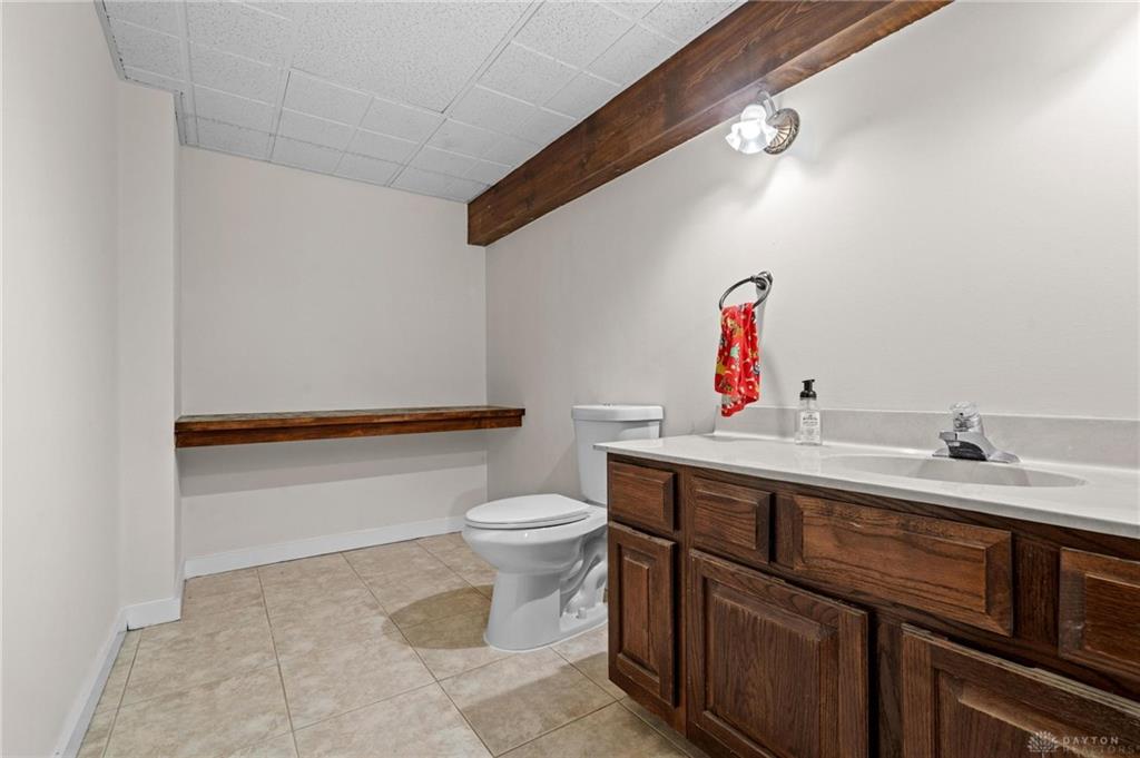 303 E Whipp Property Photo 49