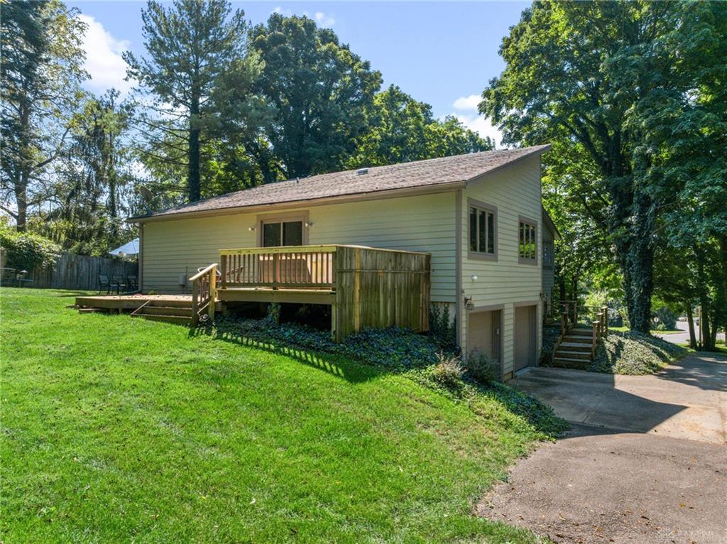 303 E Whipp Property Photo 54