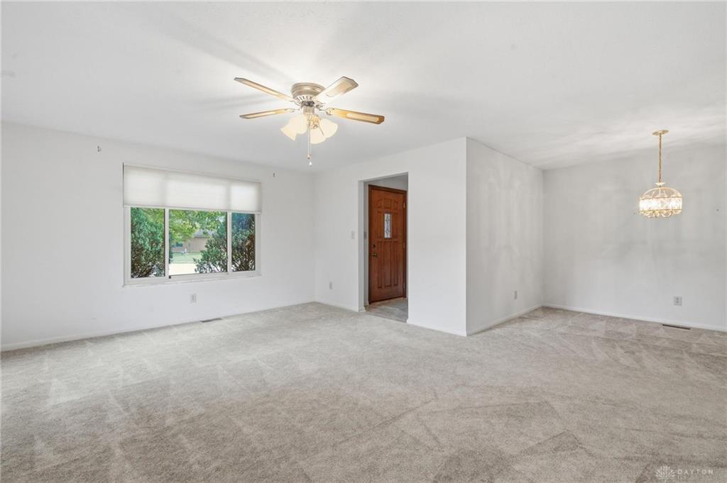 1327 Quail Bend Property Photo 6