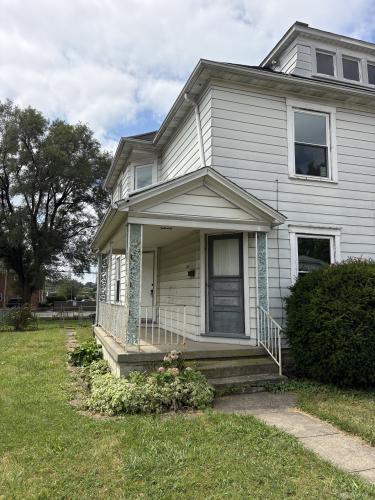 1620 Gondert Property Photo 2