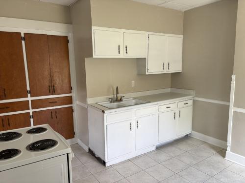 1620 Gondert Property Photo 11