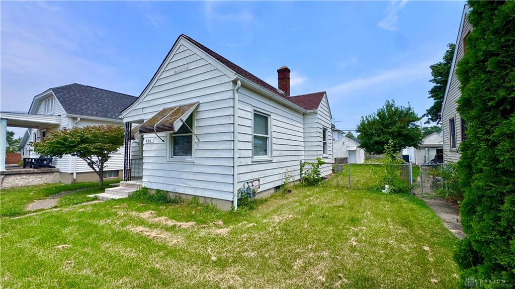 434 Grove Property Photo 3