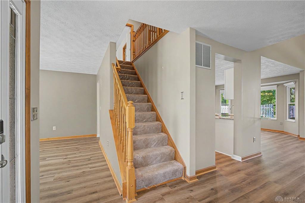 2996 Brookfield Property Photo 6