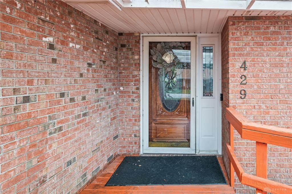 429 Meadowlark Property Photo 4