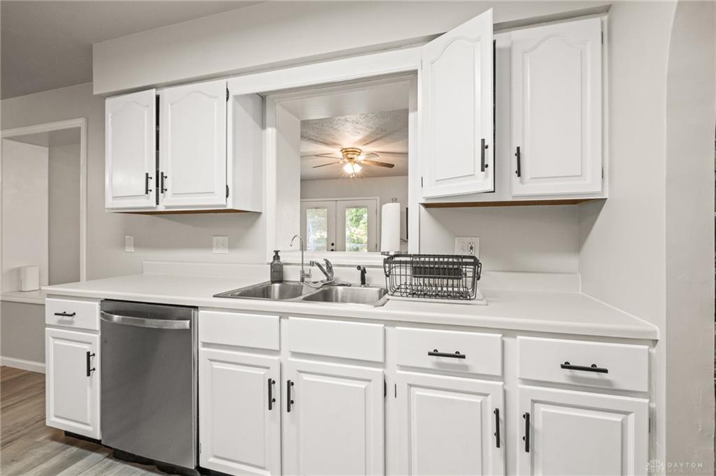 429 Meadowlark Property Photo 10