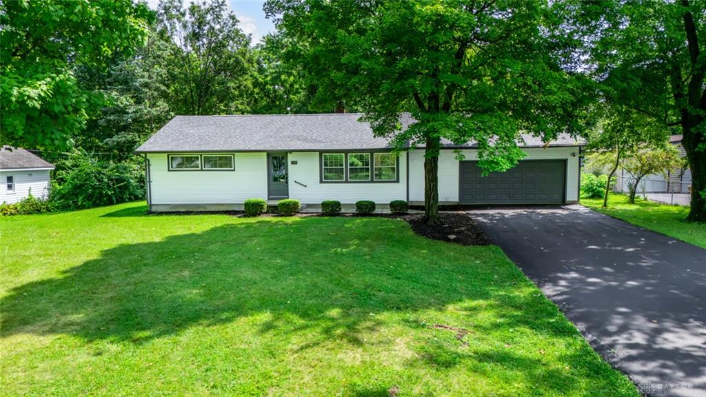 1950 W Skyview Property Photo 1