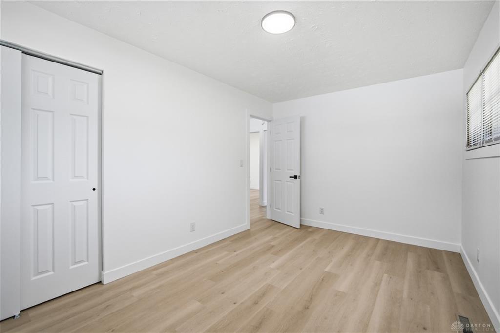 1950 W Skyview Property Photo 17