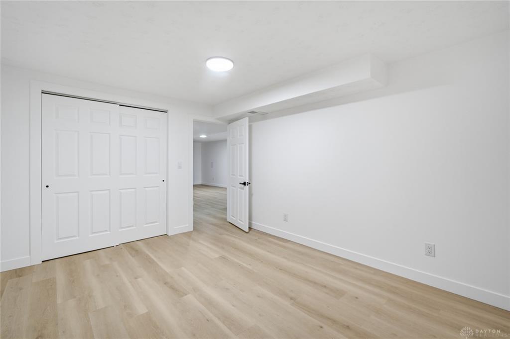 1950 W Skyview Property Photo 28