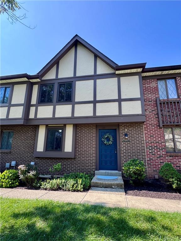 7488 Graystone 203