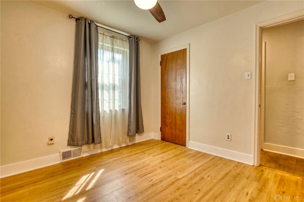 900 Devonshire Property Photo 20