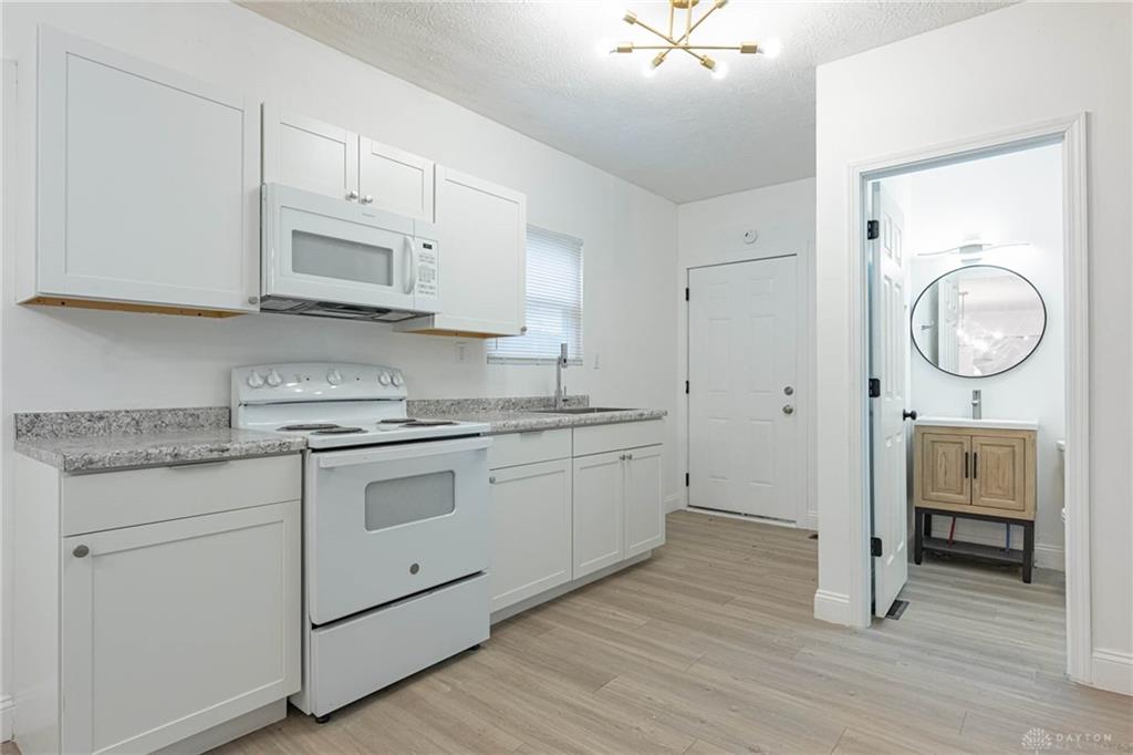 321 Deeds 319 Property Photo 6