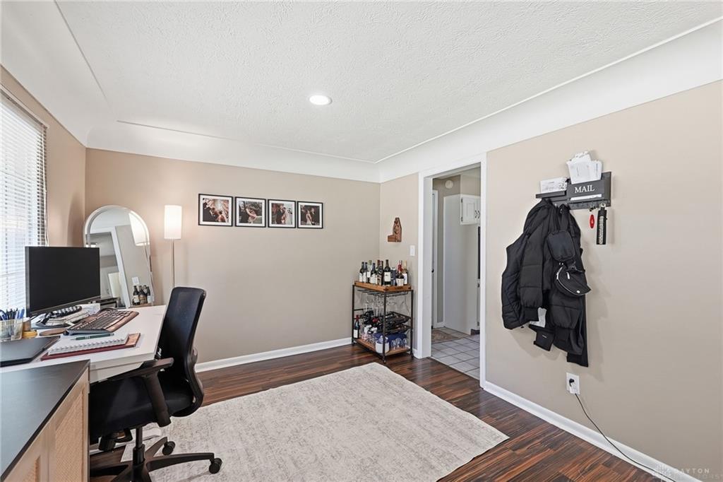 2450 Rawnsdale Property Photo 8