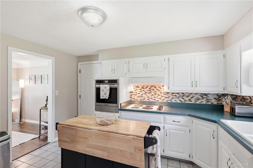 2450 Rawnsdale Property Photo 11