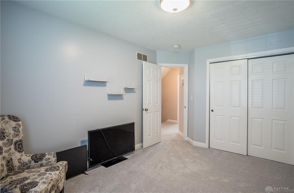 165 Hampton Property Photo 18