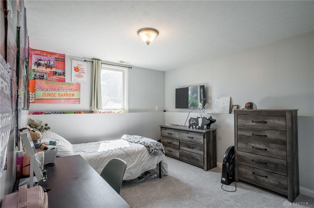 165 Hampton Property Photo 32
