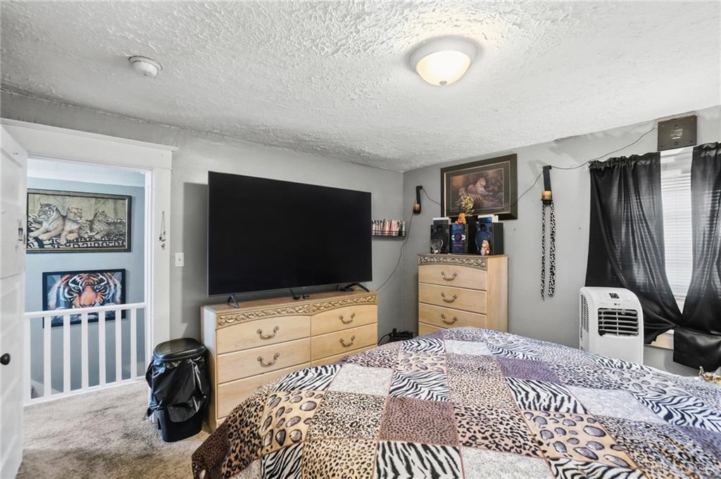 1587 Charles Property Photo 28