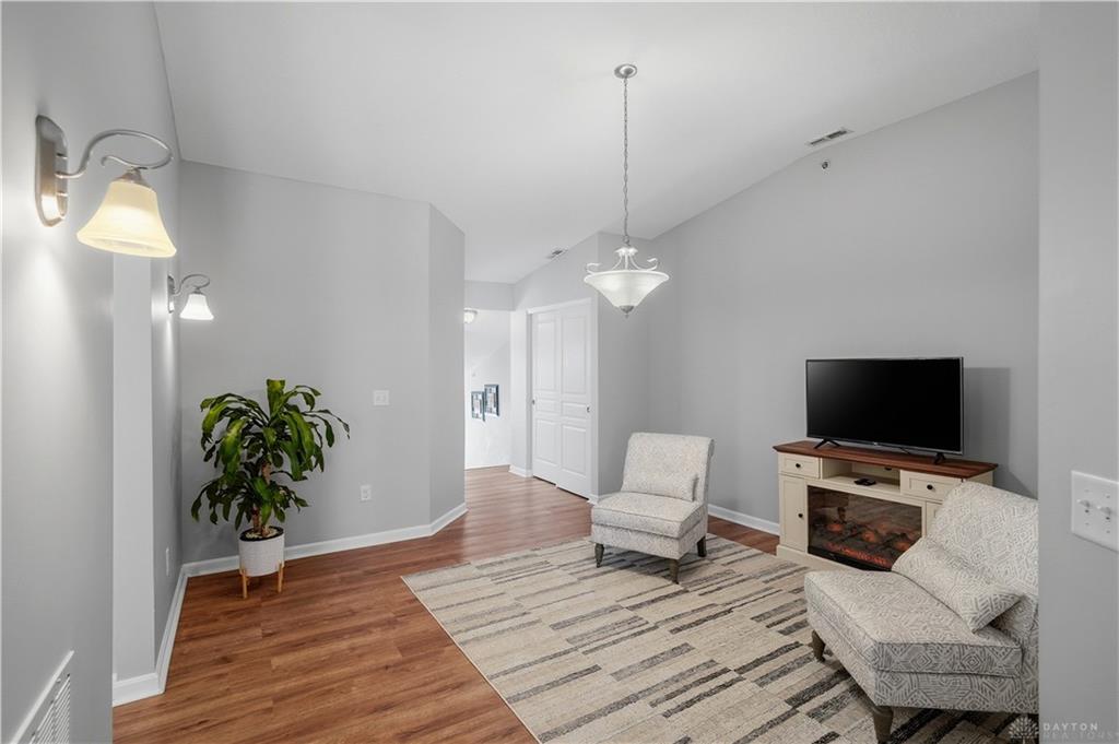 136 Waterhaven Property Photo 14