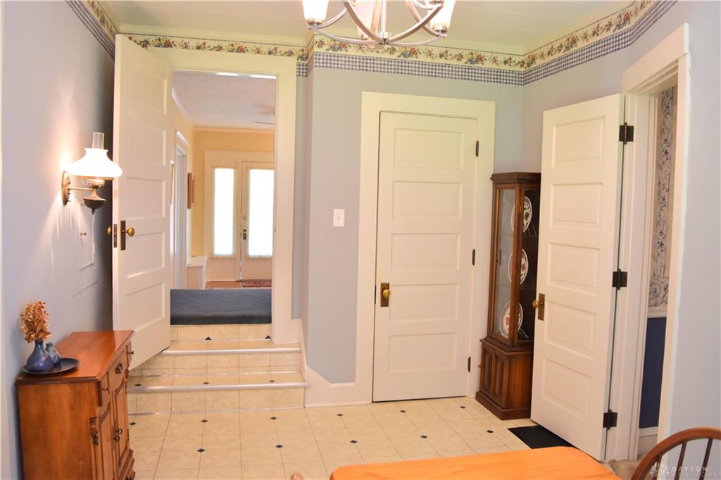 211 W Greene Property Photo 24