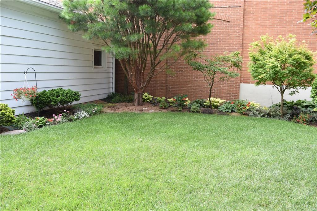 211 W Greene Property Photo 72
