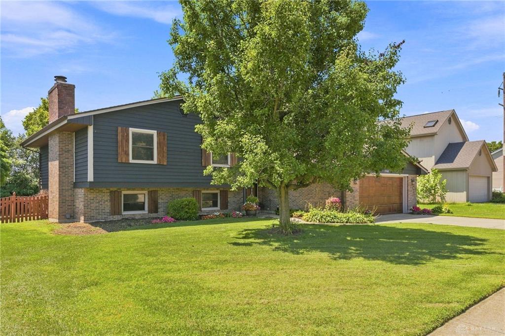 1748 Sherwood Forest Property Photo