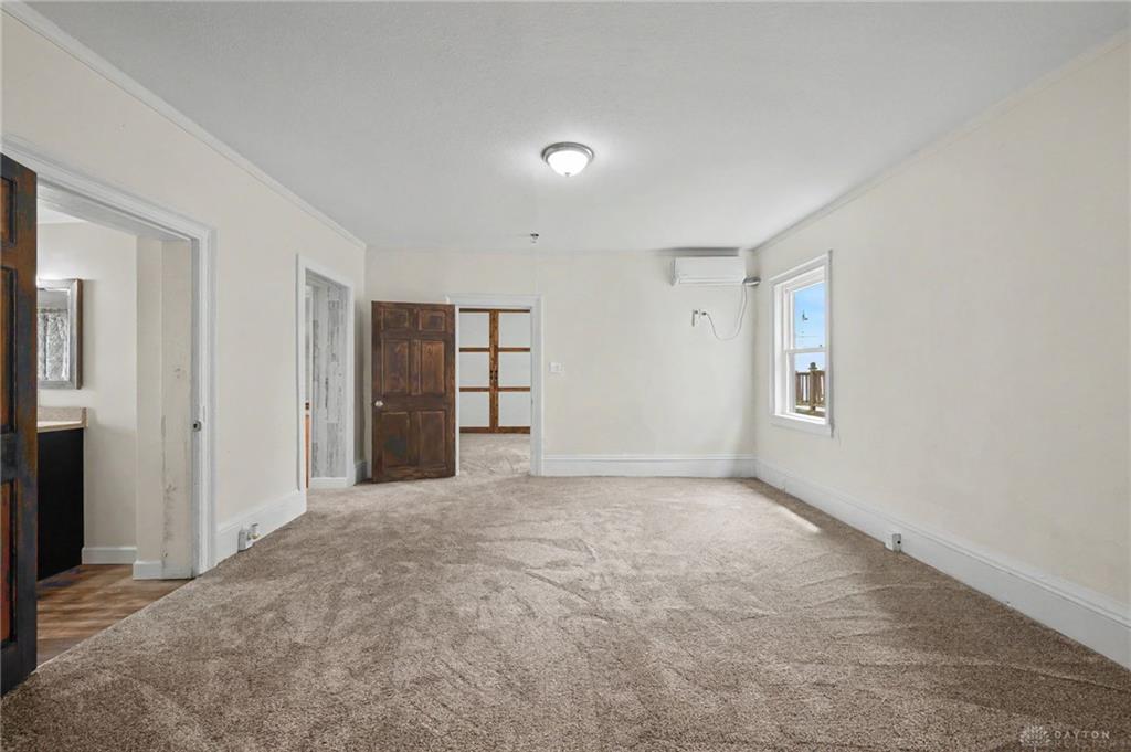 419 Harrison Property Photo 11