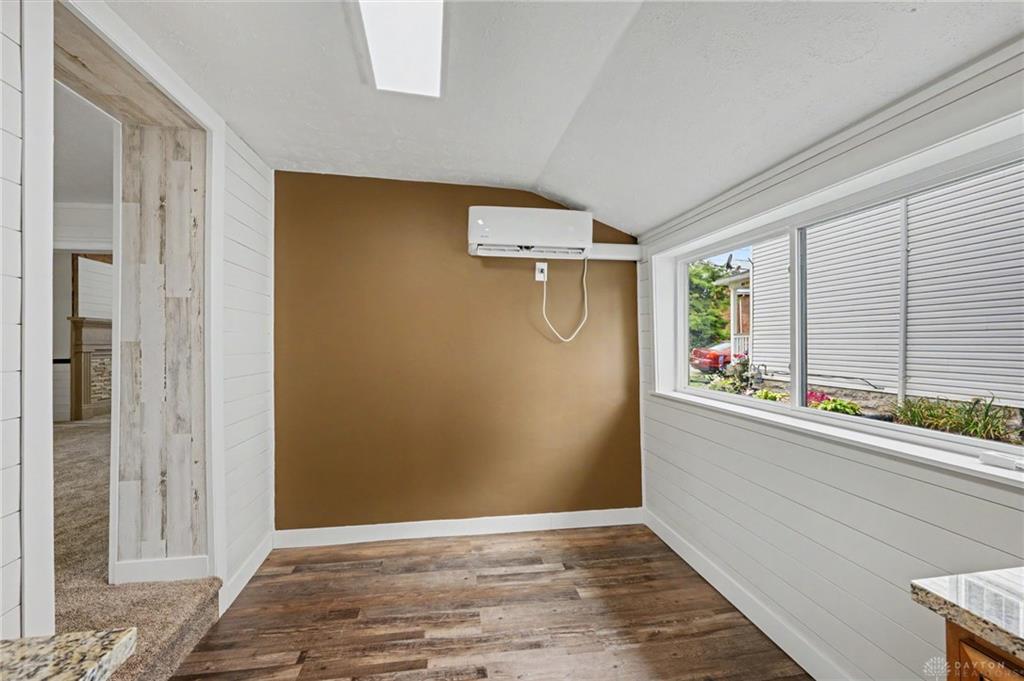419 Harrison Property Photo 22