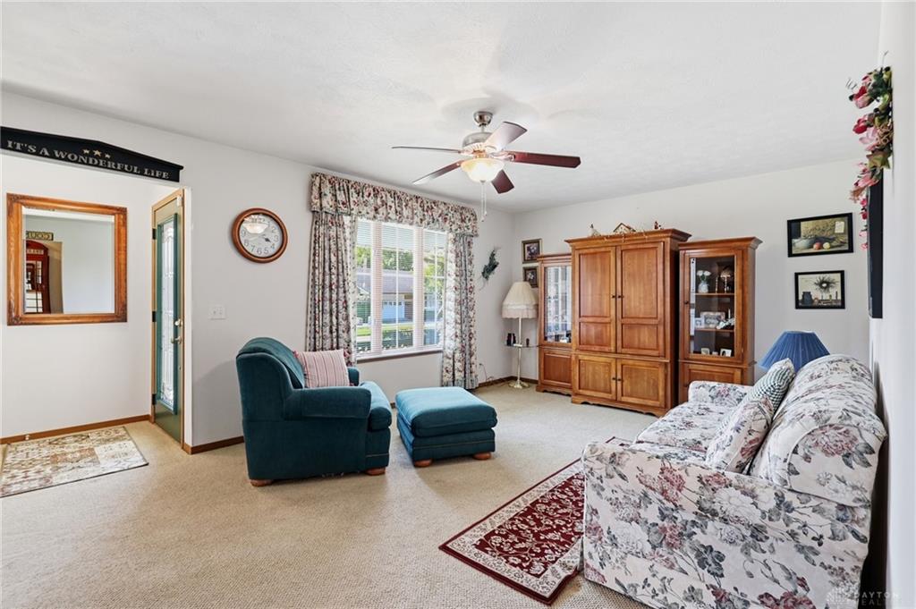 3023 Brixton Property Photo 9