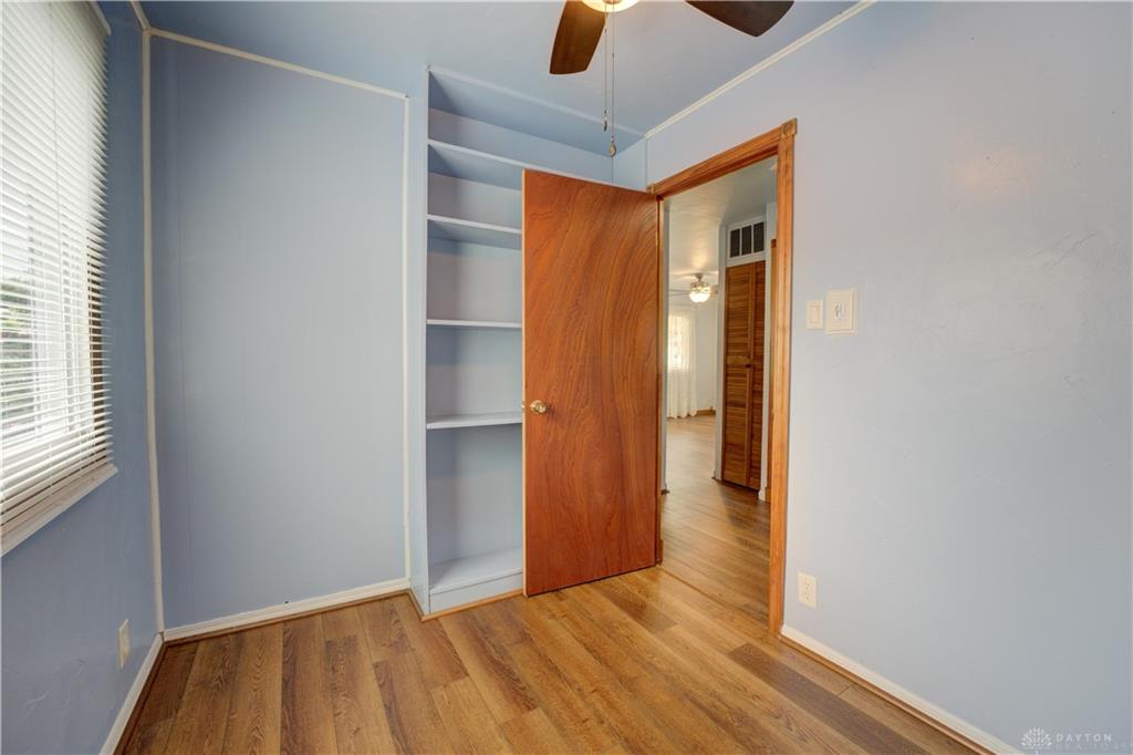111 W Harmon Property Photo 15